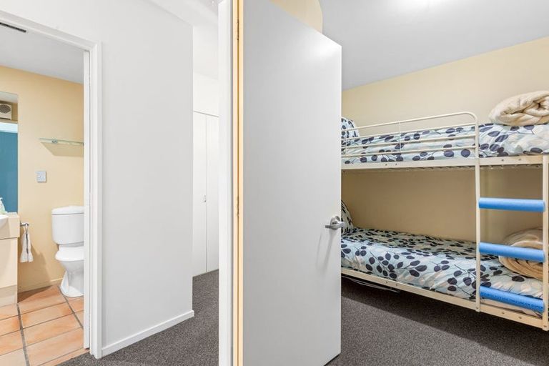 Photo of property in 10/45 Beach Road, Waikawa, Picton, 7220