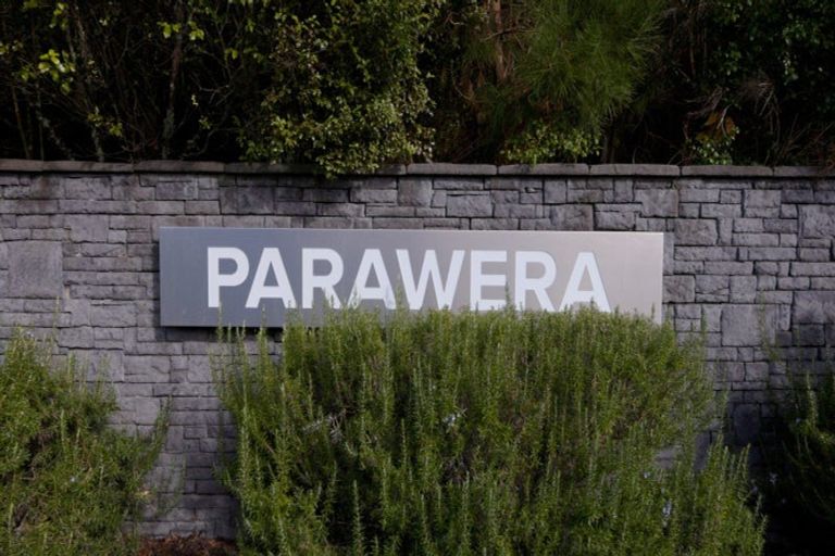 Photo of property in 72 Parawera Drive, Acacia Bay, Taupo, 3330