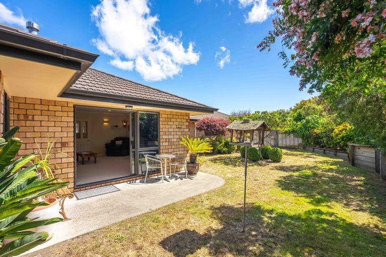 Photo of property in 31 Campion Road, Waikanae Beach, Waikanae, 5036