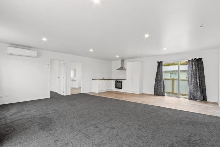 Photo of property in 24 Kiwi Lane, Camberley, Hastings, 4120