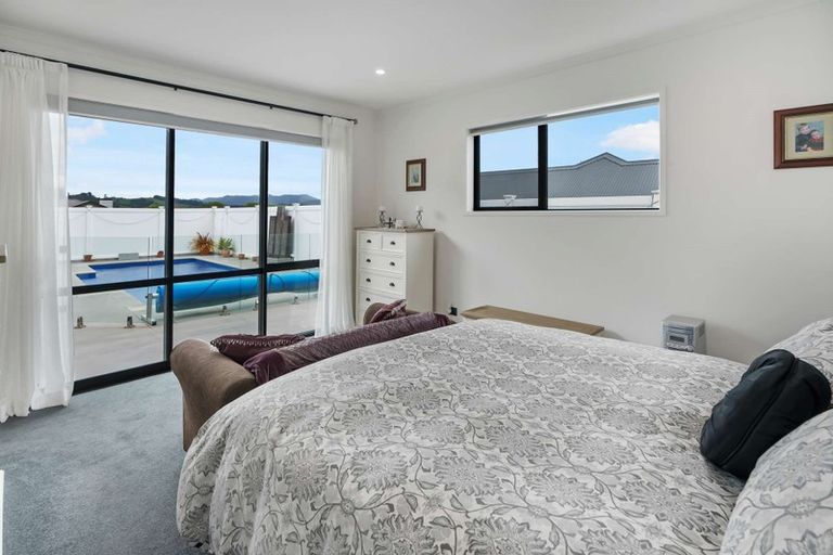 Photo of property in 3 Topping Place, Whitianga, 3510