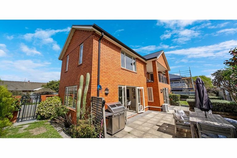 Photo of property in 20a Wharenui Road, Upper Riccarton, Christchurch, 8041