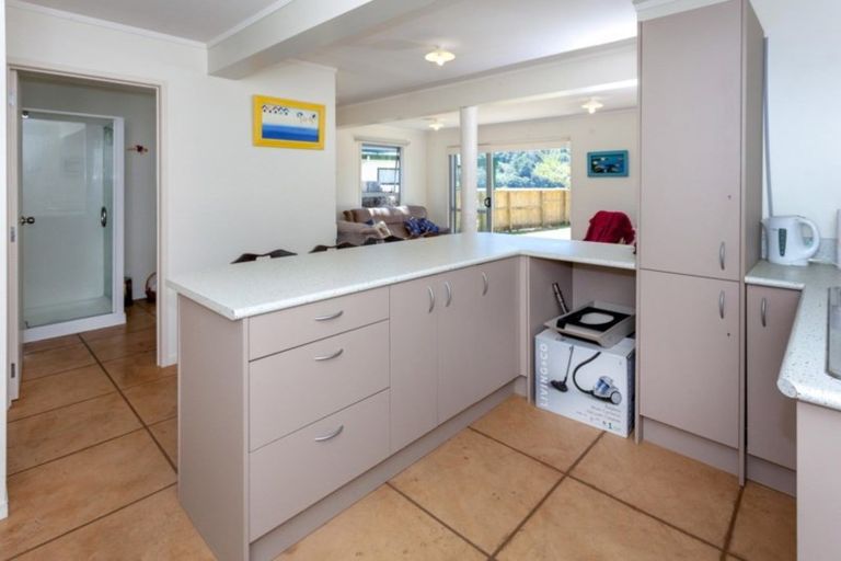 Photo of property in 63 Oyster Drive, Cooks Beach, Whitianga, 3591