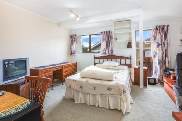 Photo of property in 58 Bodmin Terrace, Camborne, Porirua, 5026