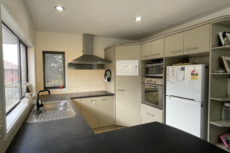 Photo of property in 2/19 Howe Street, Howick, Auckland, 2014