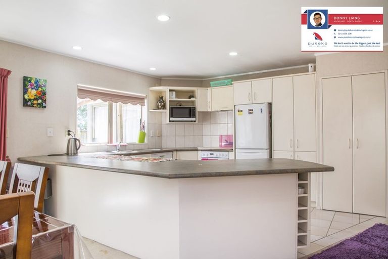 Photo of property in 2/238 Botany Road, Golflands, Auckland, 2013