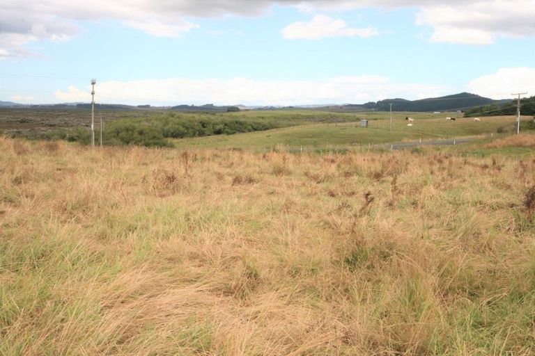 Photo of property in 708 Island Block Road, Island Block, Te Kauwhata, 3782