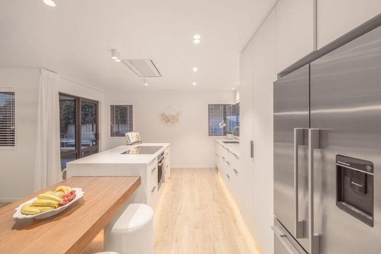 Photo of property in 266 Major Hornbrook Road, Mount Pleasant, Christchurch, 8081