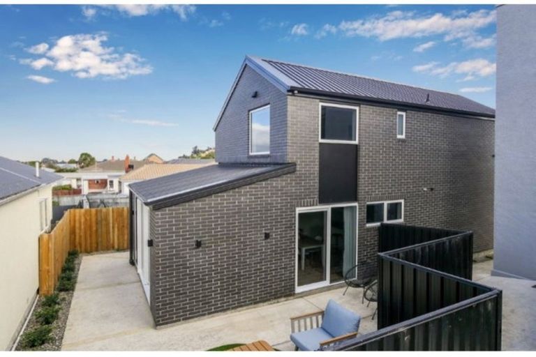 Photo of property in 5c Fitzroy Street, Caversham, Dunedin, 9012