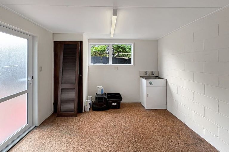 Photo of property in 36 Treadwell Street, Springvale, Whanganui, 4501