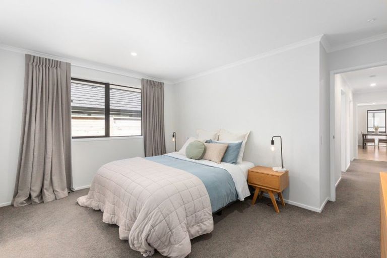 Photo of property in 6 Martingale Drive, Whitby, Porirua, 5024