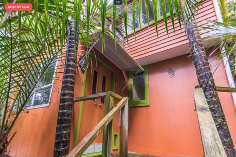 Photo of property in 30 Ocean View Road, Huia, Auckland, 0604