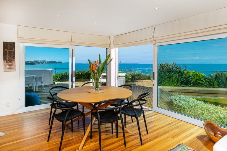 Photo of property in 47 Rothesay Bay Road, Rothesay Bay, Auckland, 0630