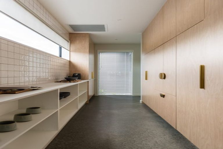 Photo of property in 121 Claridges Road, Casebrook, Christchurch, 8051