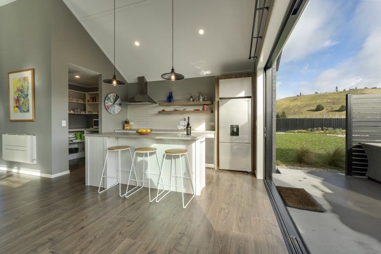 Photo of property in 7 Hatters Lane, Mount Pisa, 9383