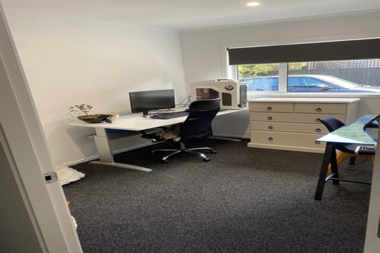 Photo of property in 33a Black Beech Street, Birchville, Upper Hutt, 5018