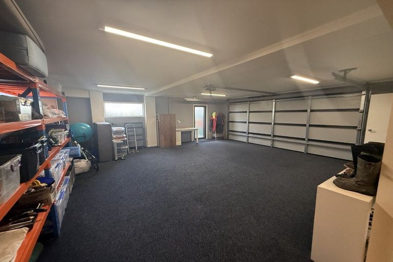 Photo of property in 9a Shadon Place, Stanmore Bay, Whangaparaoa, 0932