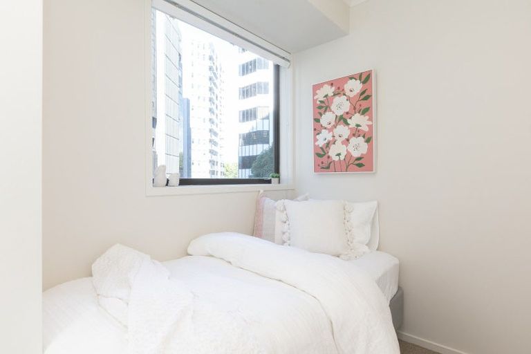 Photo of property in 96 On Symonds Apartments, 402/96 Symonds Street, Grafton, Auckland, 1010