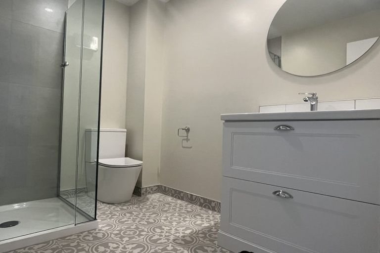Photo of property in 2/266 Kilmore Street, Christchurch Central, Christchurch, 8011