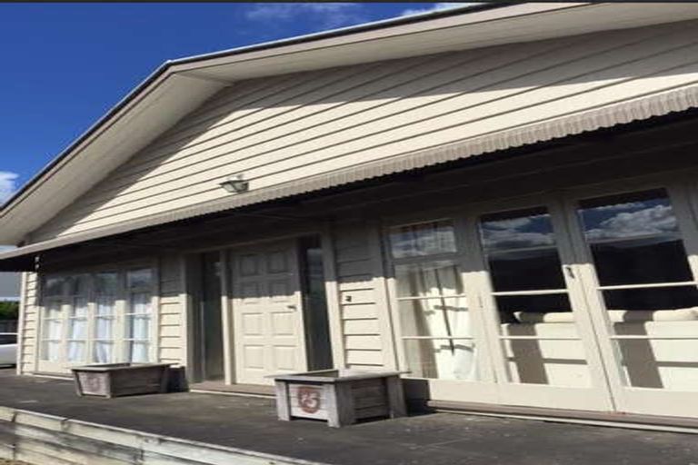 Photo of property in 297b Porchester Road, Takanini, 2112