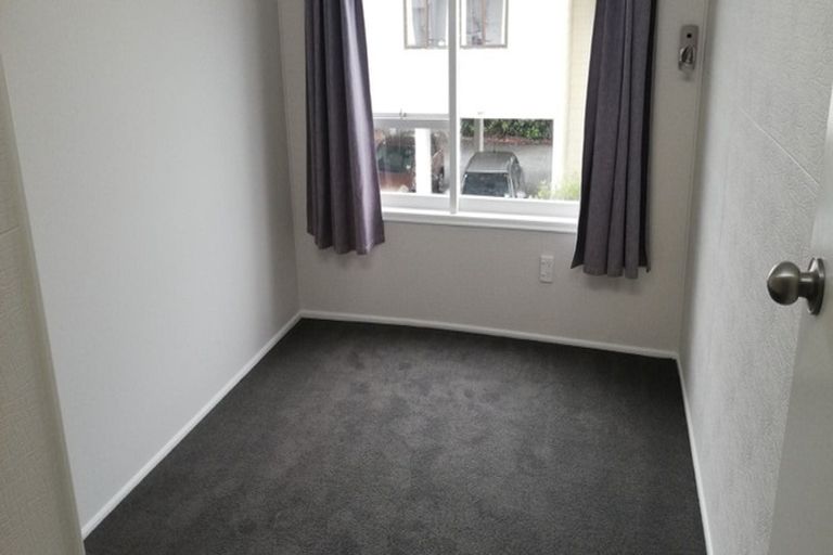 Photo of property in 2/29 Brockworth Place, Riccarton, Christchurch, 8011