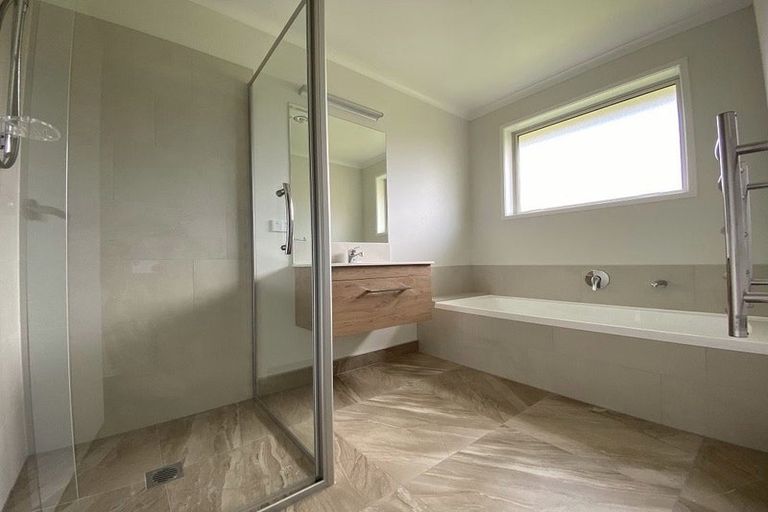 Photo of property in 2 Otto Lane, Pokeno, 2402