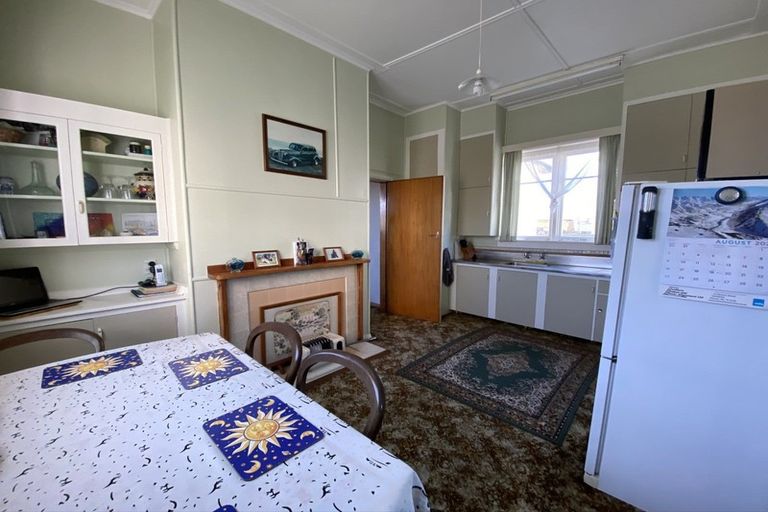 Photo of property in 20 Cambria Street, Hawera, 4610