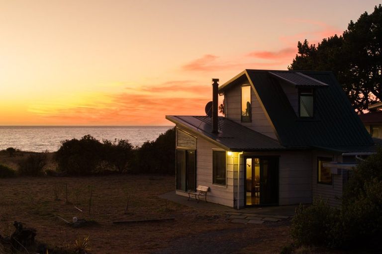 Photo of property in 248 Rarangi Beach Road, Rarangi, Blenheim, 7273