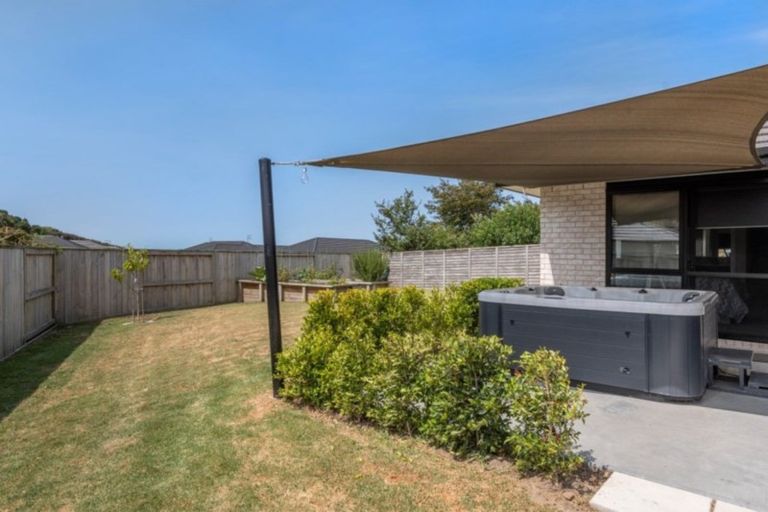 Photo of property in 29 Lynley Park Drive, Omokoroa, 3114