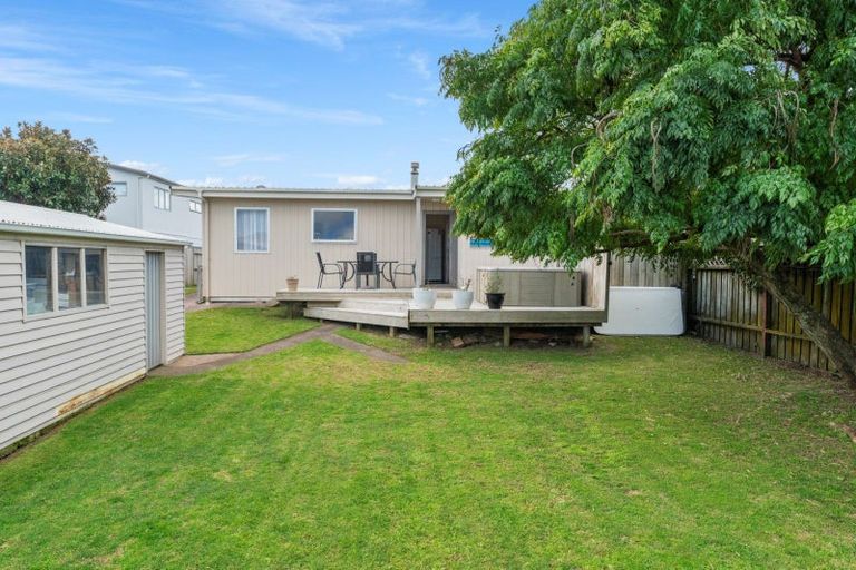 Photo of property in 218 Dickson Road, Papamoa Beach, Papamoa, 3118