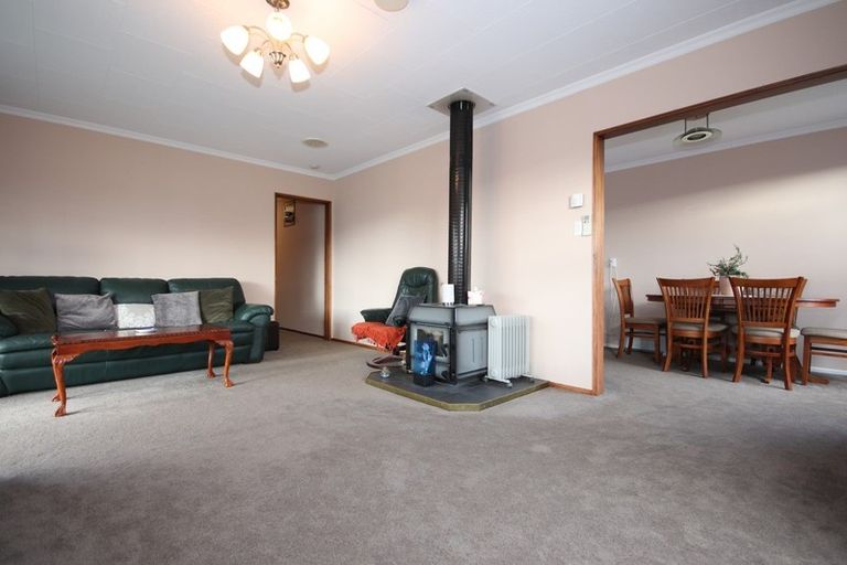 Photo of property in 40 Renfrew Street, Waikiwi, Invercargill, 9810
