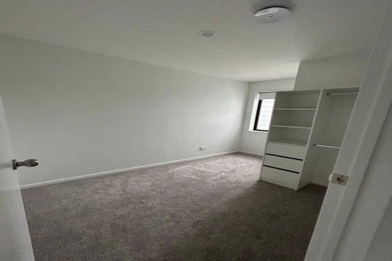 Photo of property in 3/29 Tudor Road, Henderson, Auckland, 0610