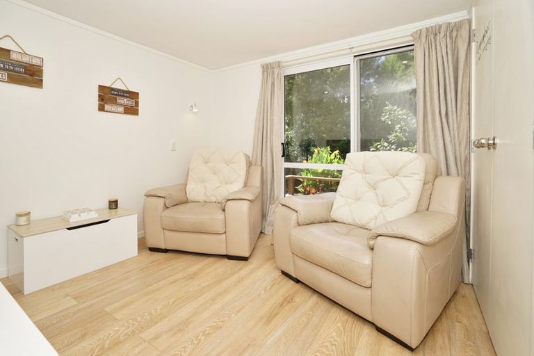 Photo of property in 30 Barrie Crescent, Silverdale, Hamilton, 3216