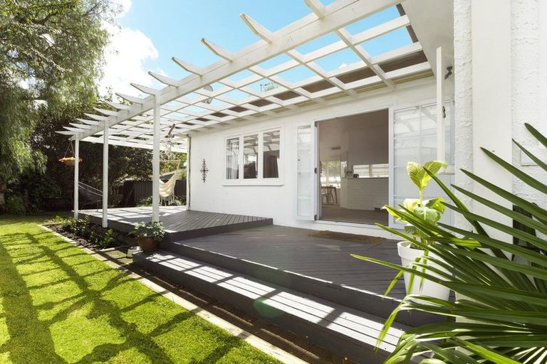 Photo of property in 54a Hamilton Road, Cambridge, 3434