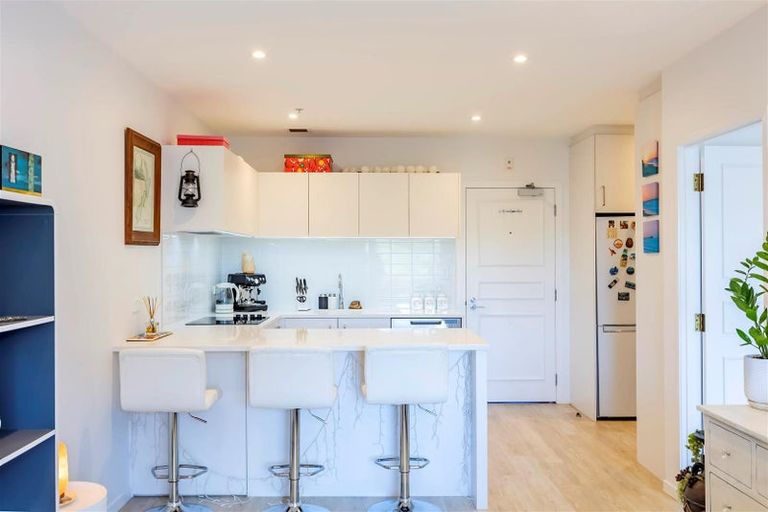 Photo of property in 164ai Harbour Village Drive, Gulf Harbour, Whangaparaoa, 0930