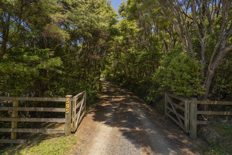 Photo of property in 595 Boat Harbour Road, Whenuakite, Whitianga, 3591