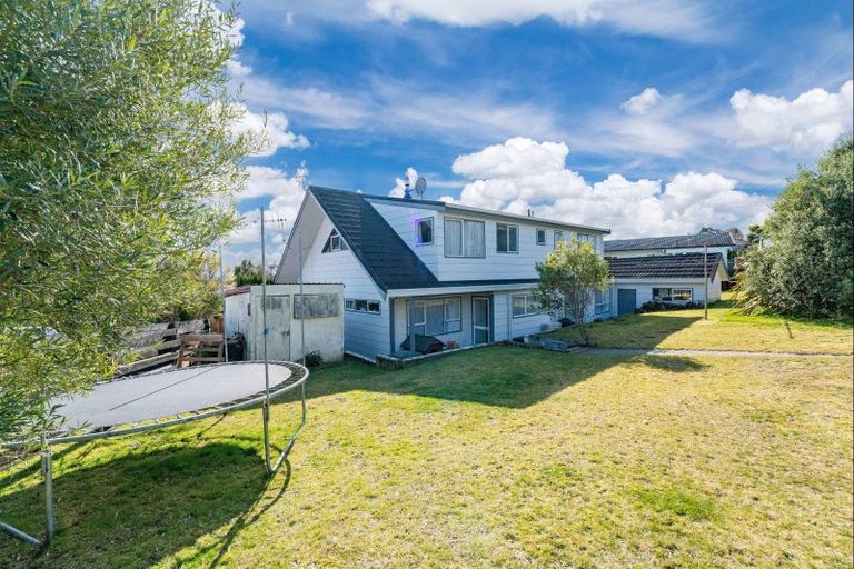 Photo of property in 12 Kapua Place, Taupo, 3330