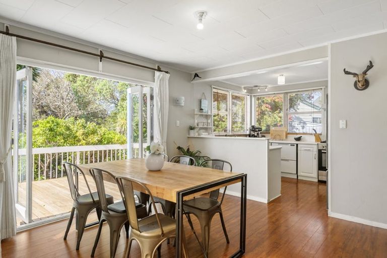 Photo of property in 141a Manuka Road, Bayview, Auckland, 0629