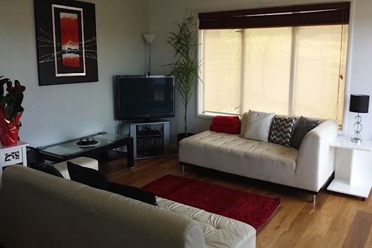 Photo of property in 49 Millennial Way, Orewa, 0931