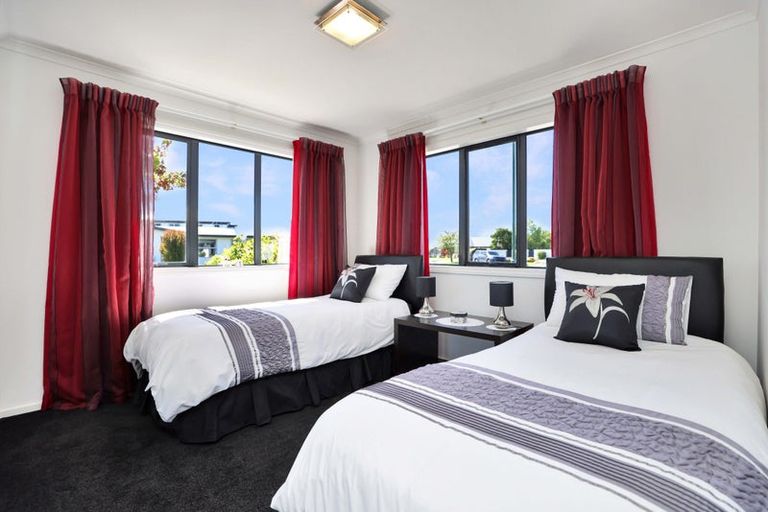 Photo of property in 2 Ludlow Drive, Huntingdon, Ashburton, 7774