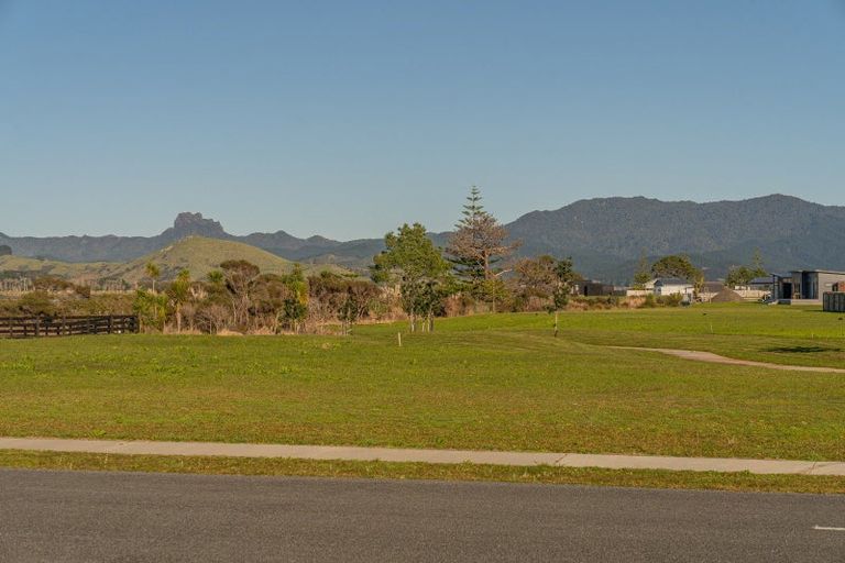 Photo of property in 300 Harbour Drive East, Matarangi, Whitianga, 3592