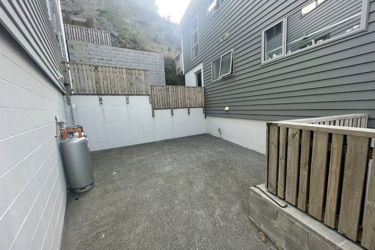 Photo of property in 18a Rarangi Way, Owhiro Bay, Wellington, 6023