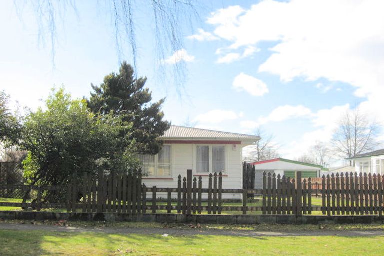 Photo of property in 20 Patikura Place, Turangi, 3334