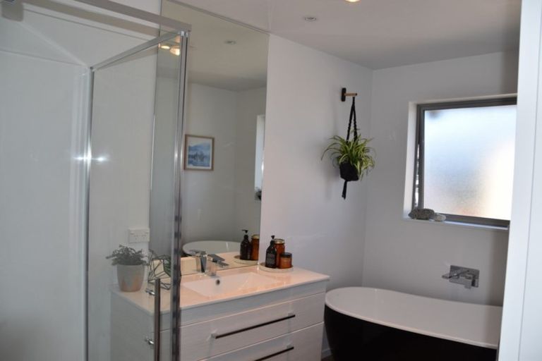 Photo of property in 5 Bellbird Place, Rolleston, 7614