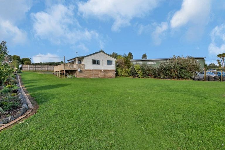 Photo of property in 19 Marsden Point Road, Ruakaka, 0116