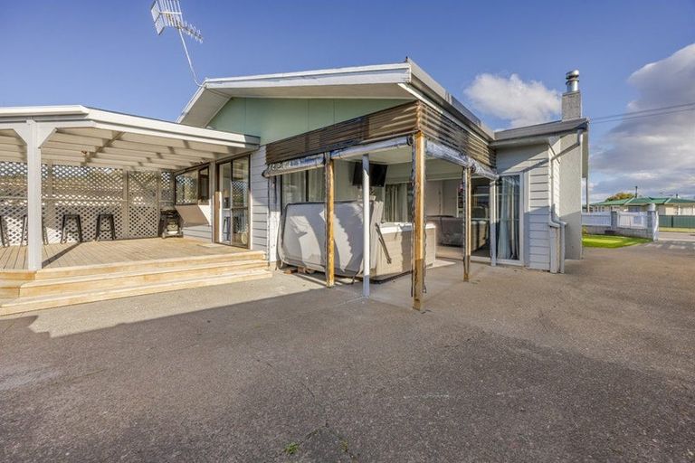 Photo of property in 86 Wycliffe Street, Onekawa, Napier, 4110