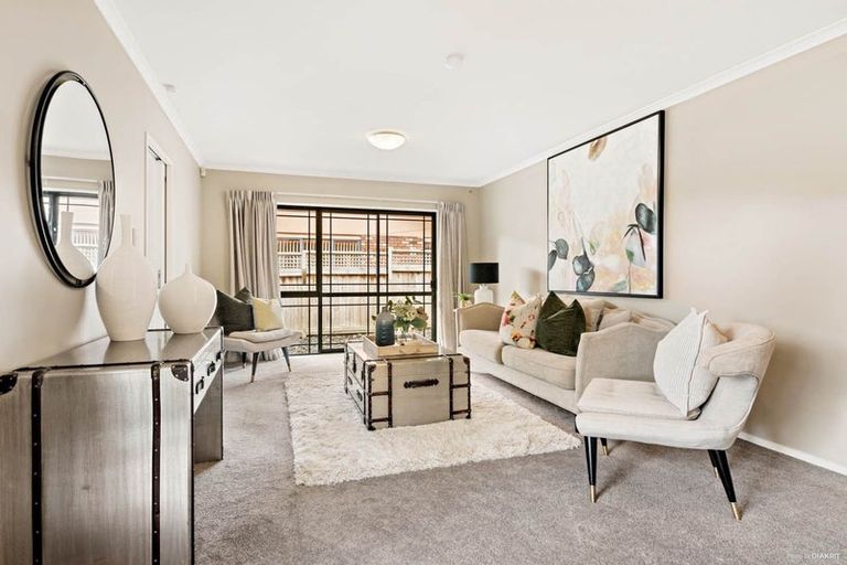 Photo of property in 6 Syracuse Place, Albany, Auckland, 0632