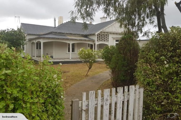 Photo of property in 29 Rhodes Street, Waimate, 7924