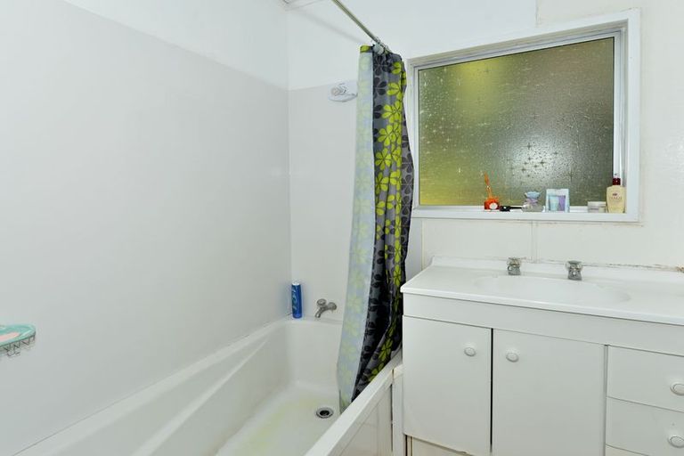 Photo of property in 46 Hilltop Avenue, Morningside, Whangarei, 0110