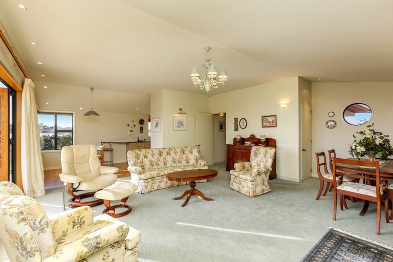 Photo of property in 4/30 Whiteley Street, Moturoa, New Plymouth, 4310